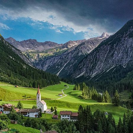 Stern Lodge Im Bergparadies Lechtal Boden Esterno foto