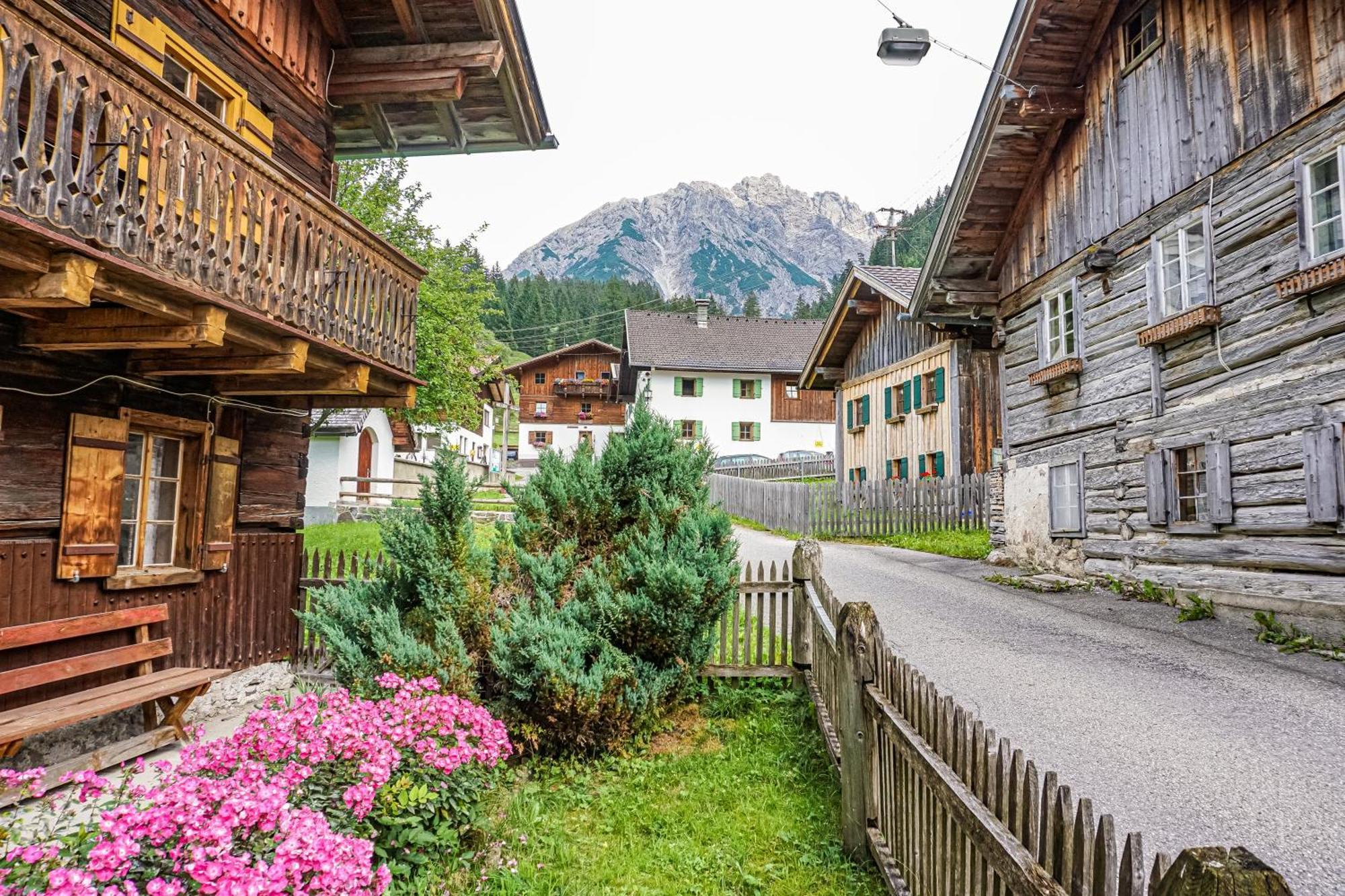 Stern Lodge Im Bergparadies Lechtal Boden Esterno foto